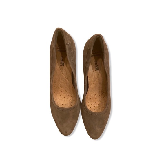 Clark’s grey heels - Picture 2 of 8